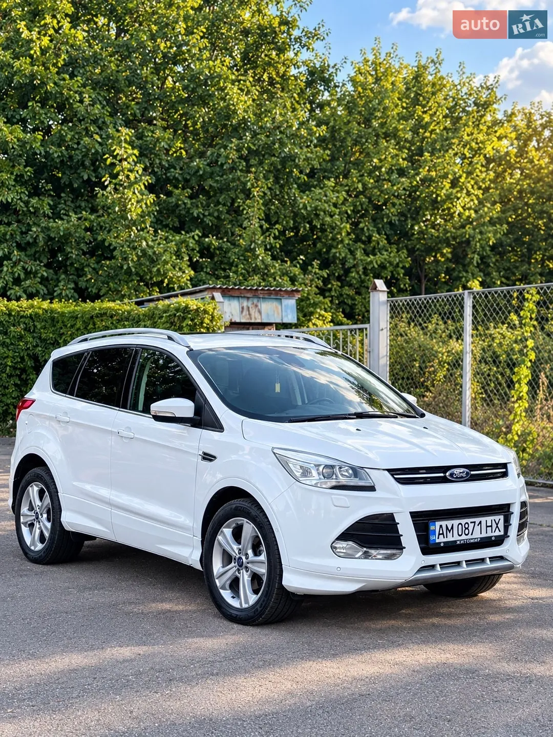 Ford Kuga, 2015