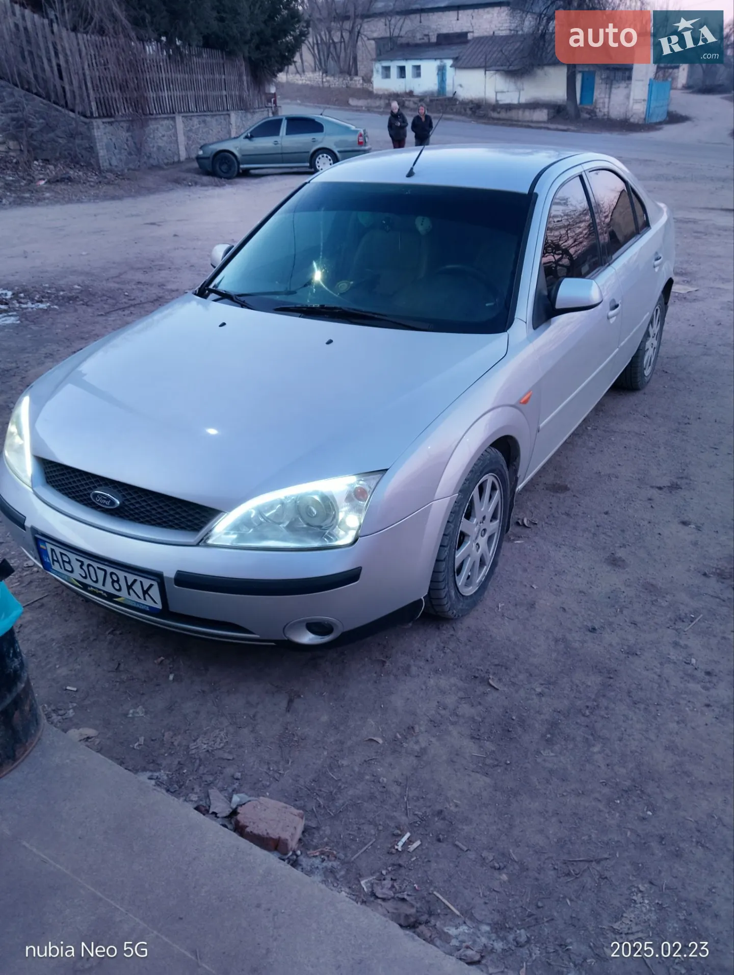 Ford Mondeo, 2001