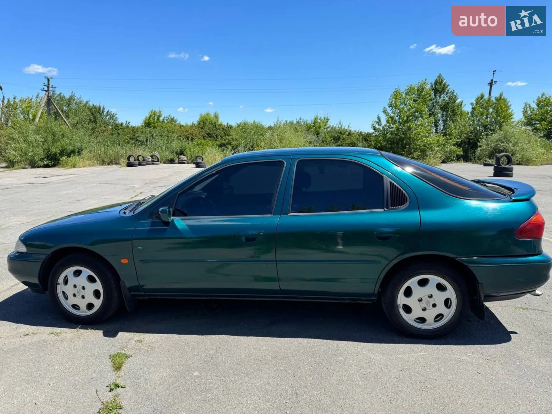 Ford Mondeo, 1996