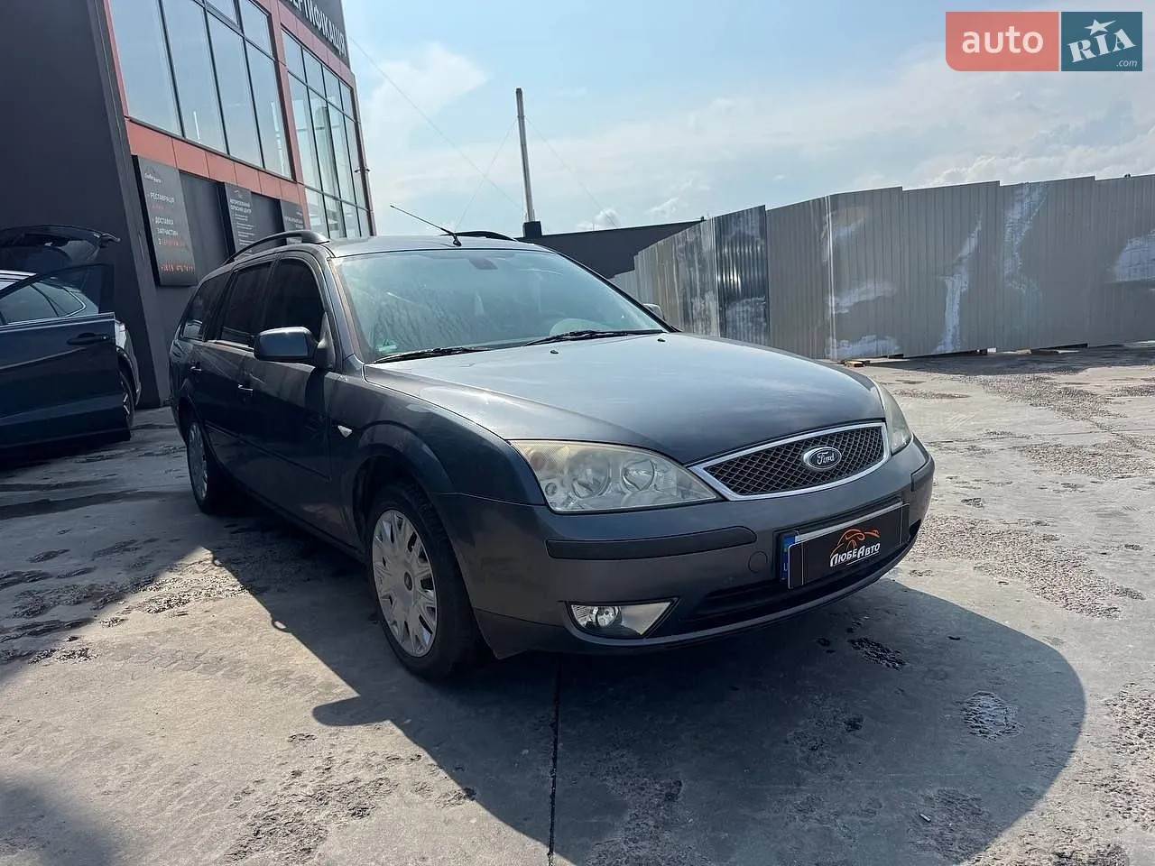 Ford Mondeo, 2004