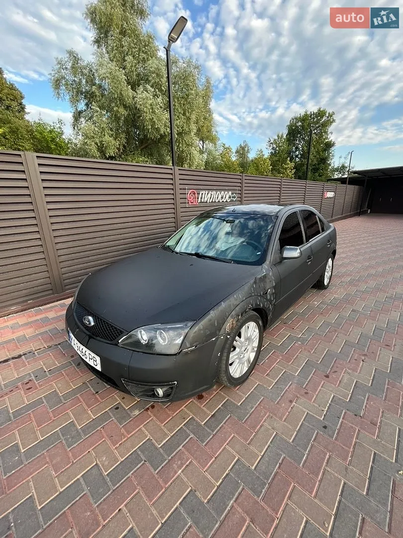 Ford Mondeo, 2001
