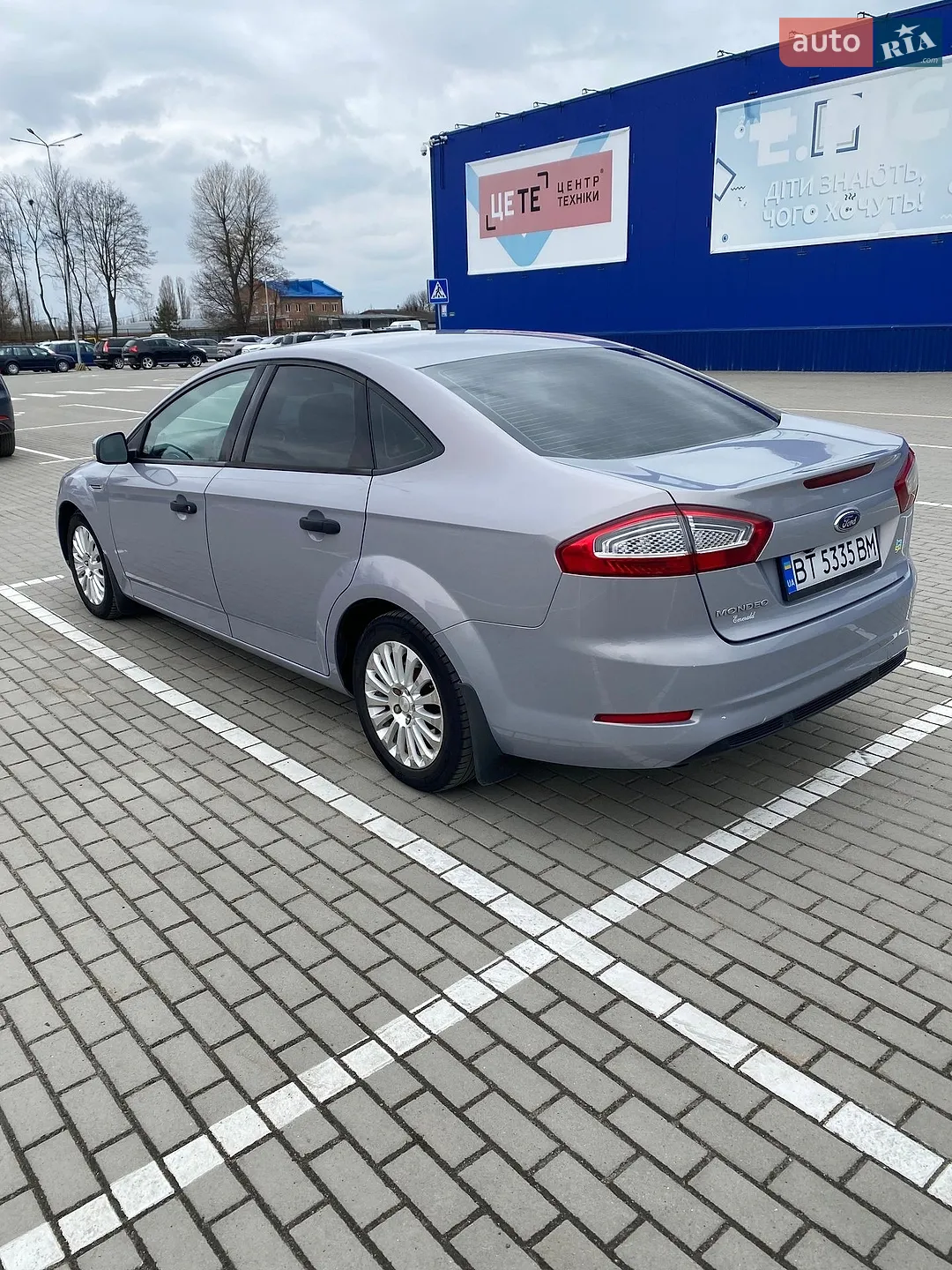 Ford Mondeo, 2011