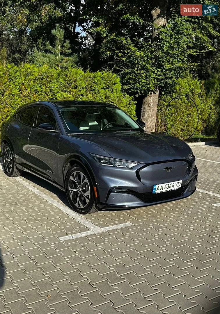 Ford Mustang Mach-E, 2020