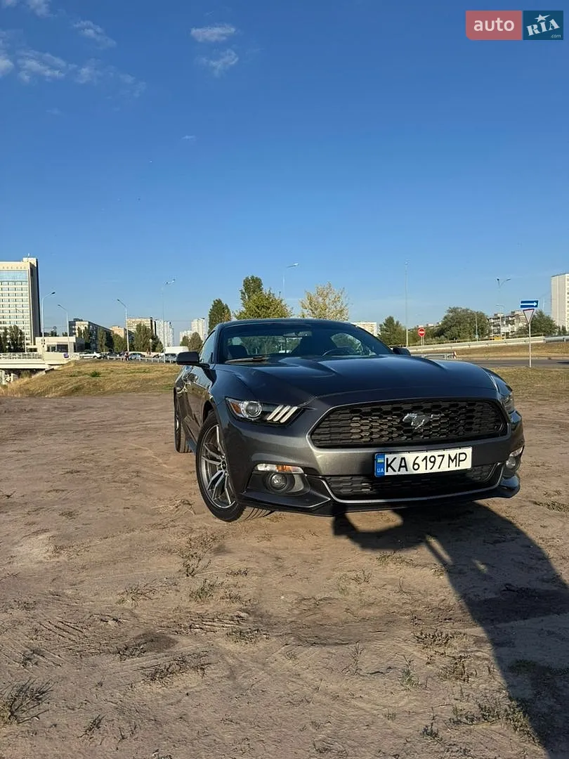 Ford Mustang, 2016