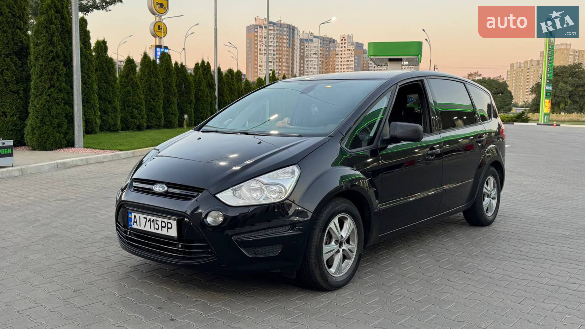 Ford S-Max, 2011