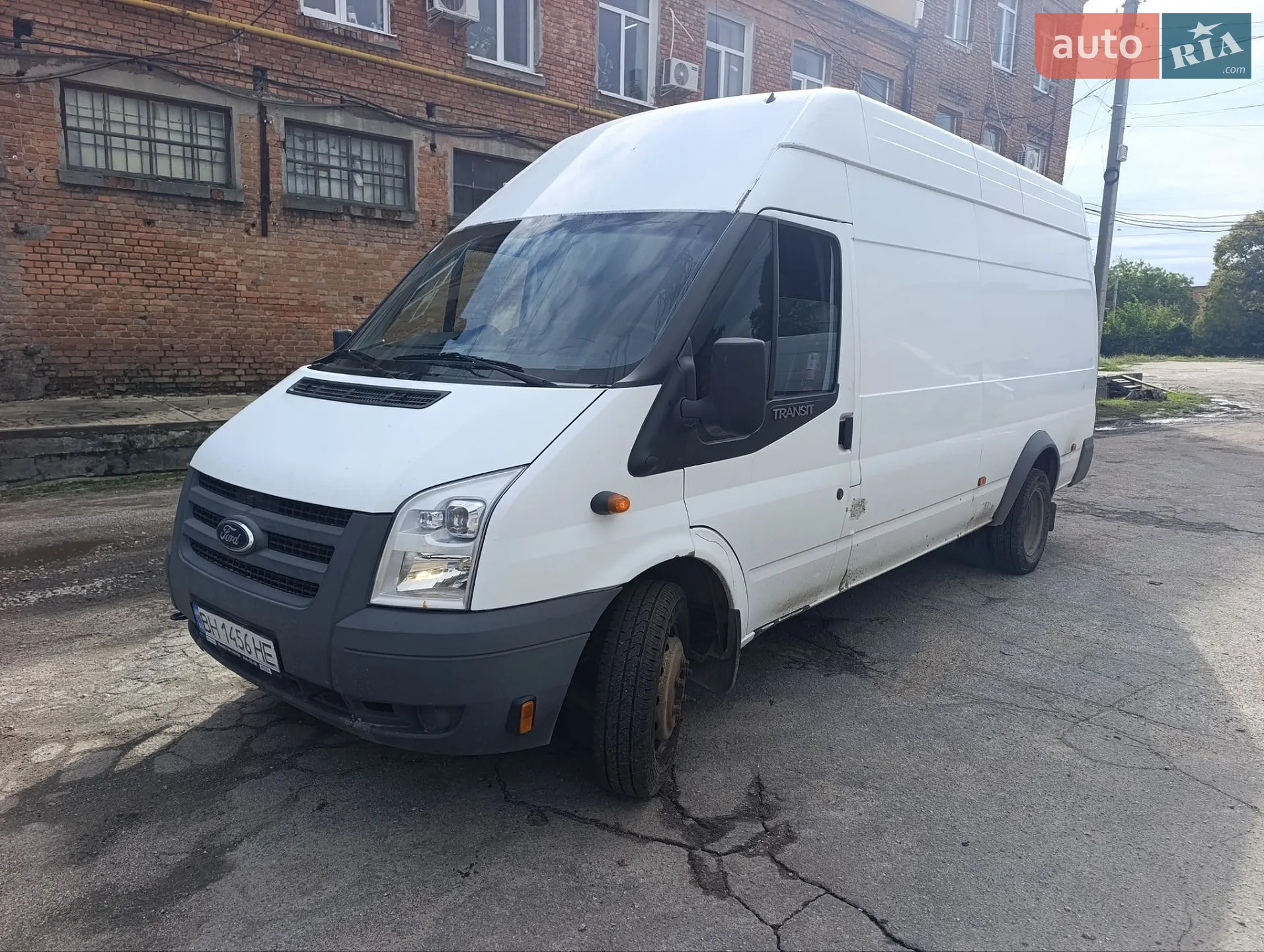 Ford Transit, 2011