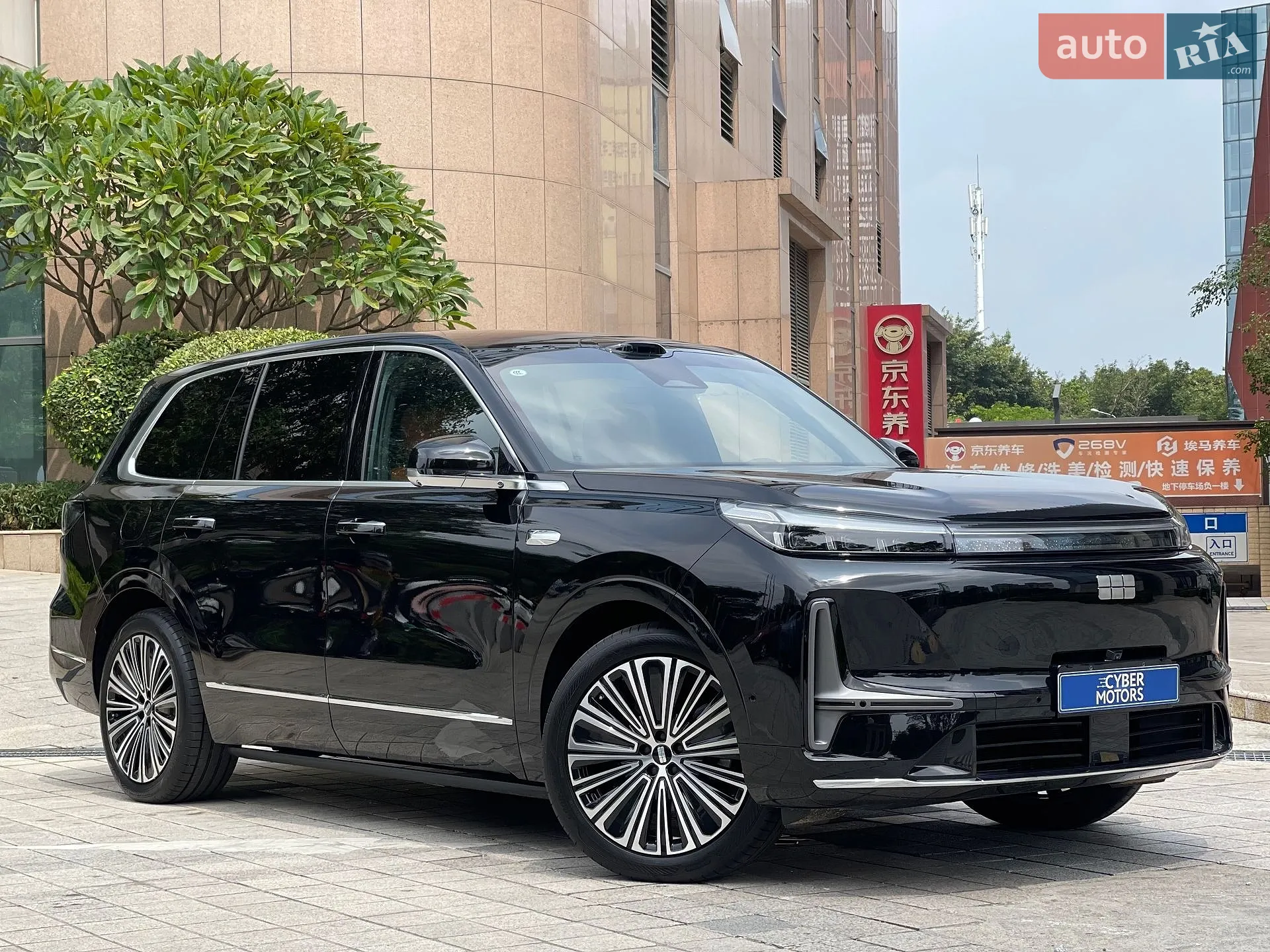 Geely Galaxy M9, 2025