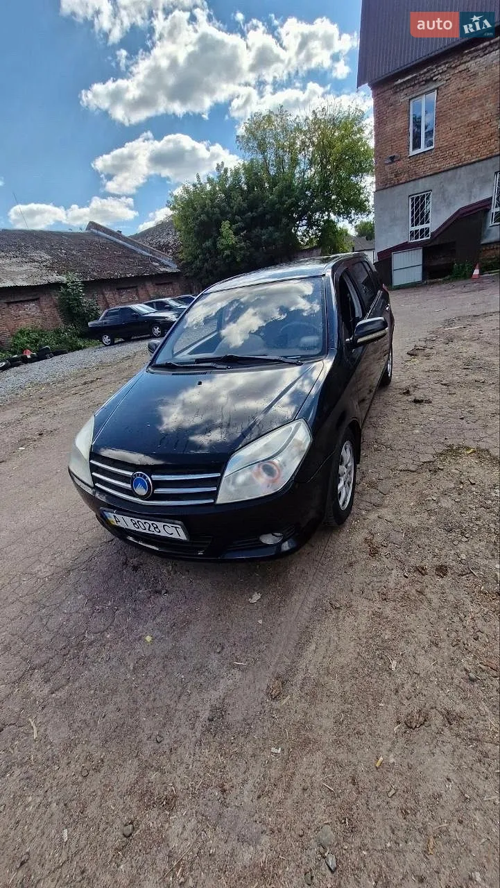 Geely MK Cross, 2011