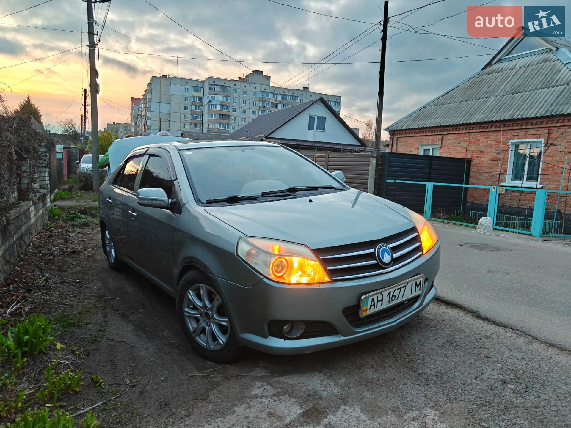 Geely MK, 2011