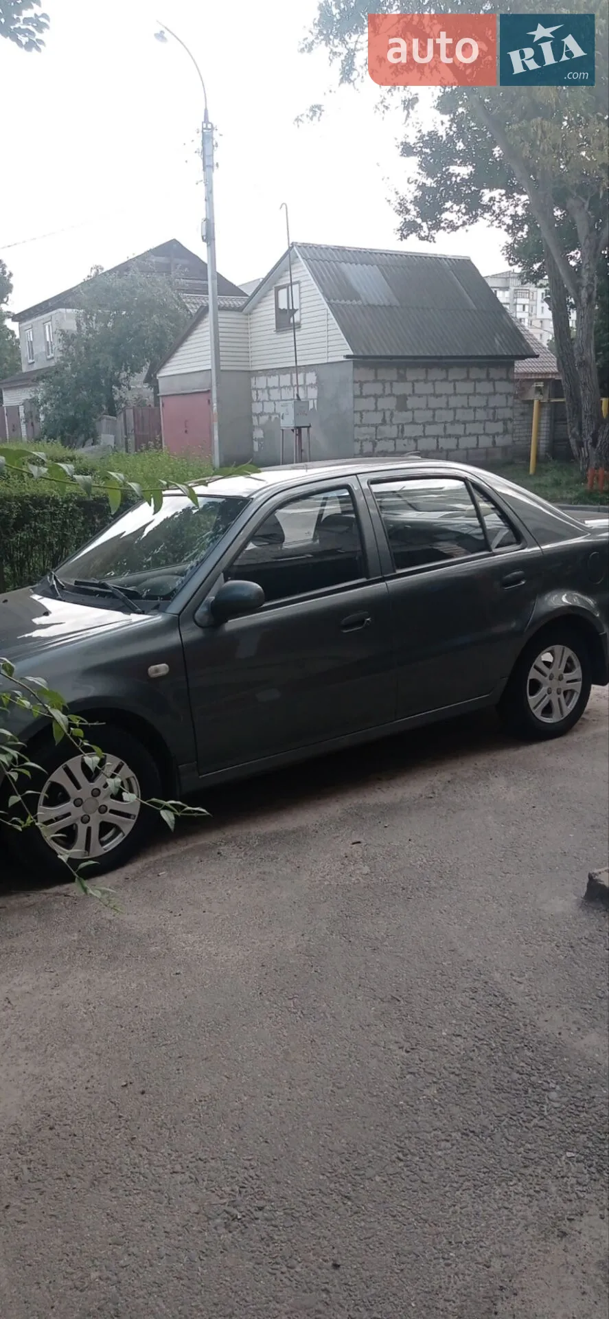 Geely MR, 2013