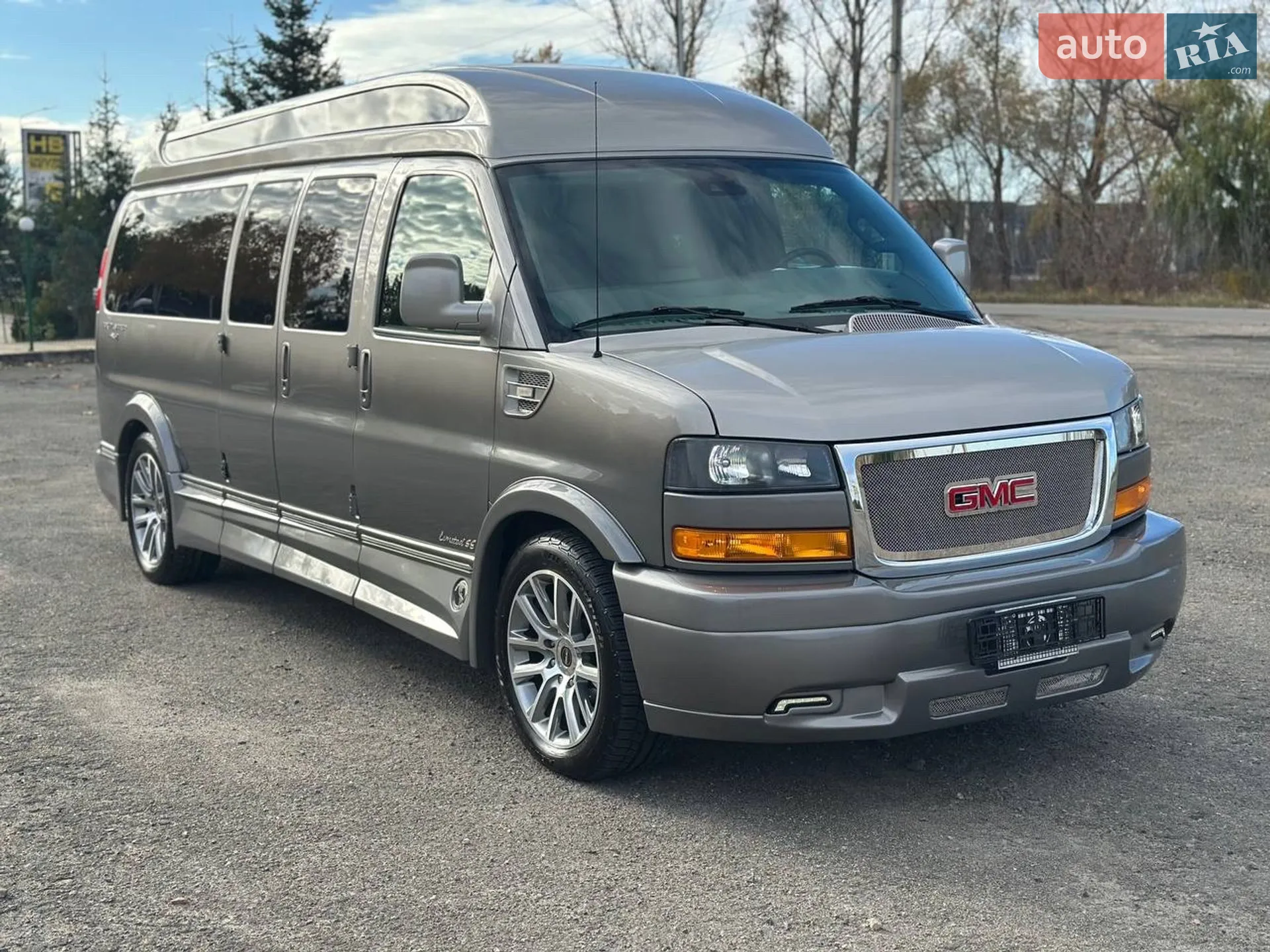 GMC Savana, 2020