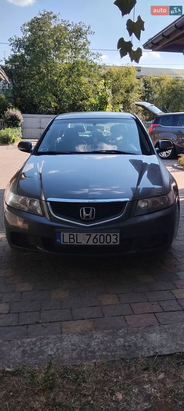 Honda Accord, 2004