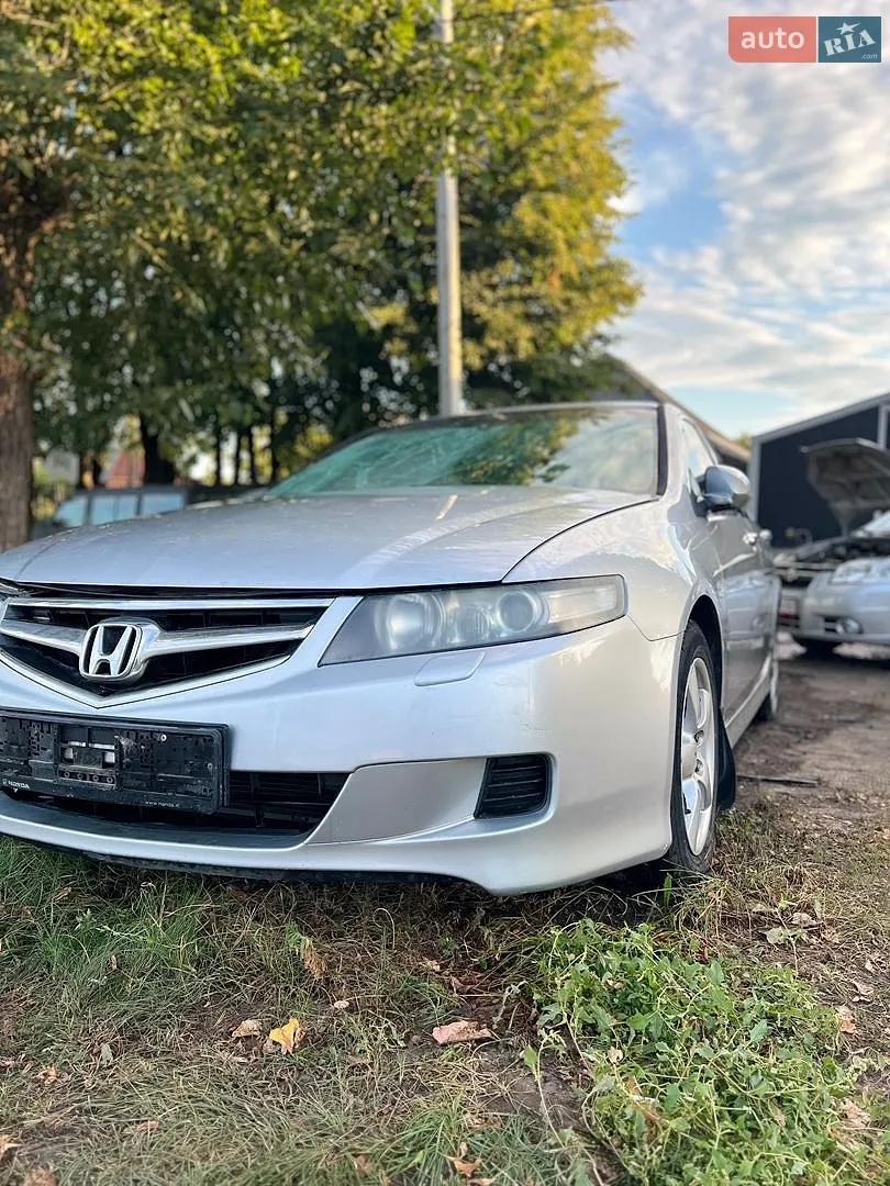 Honda Accord, 2006