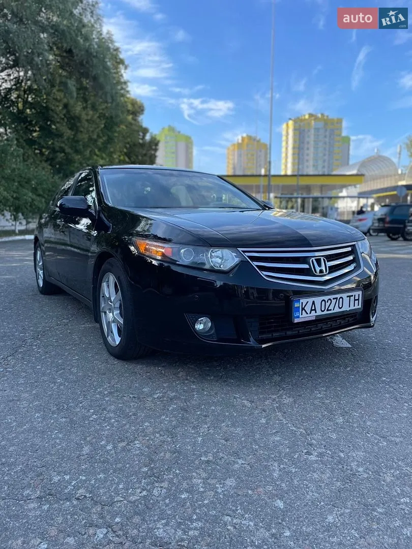 Honda Accord, 2010