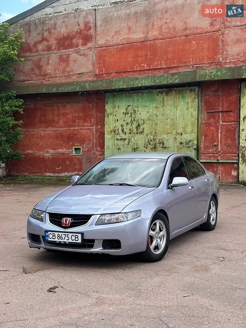Honda Accord, 2004