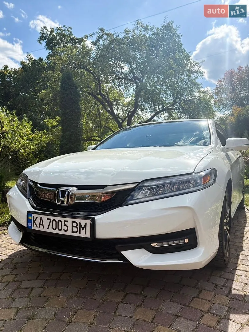 Honda Accord, 2015