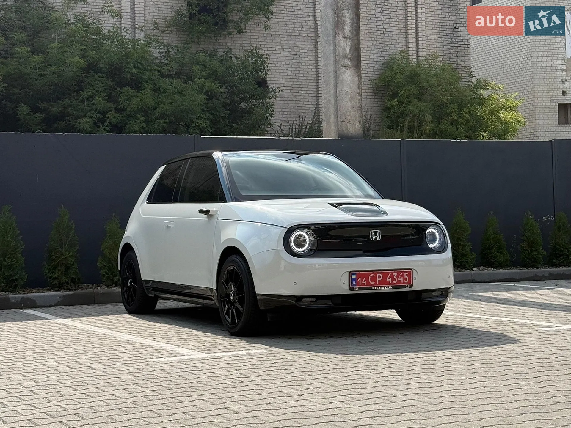 Honda e, 2022