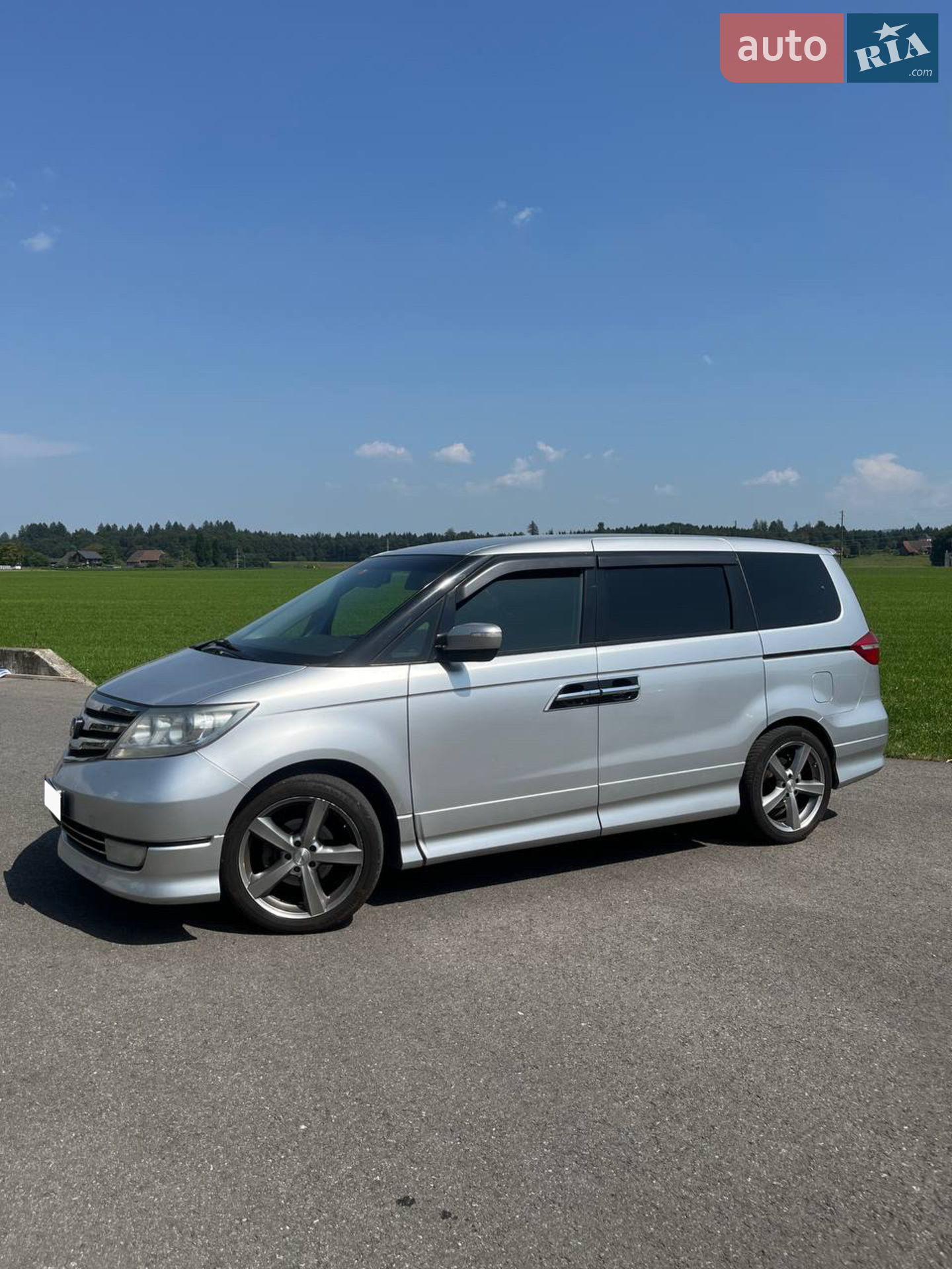 Honda Elysion, 2011