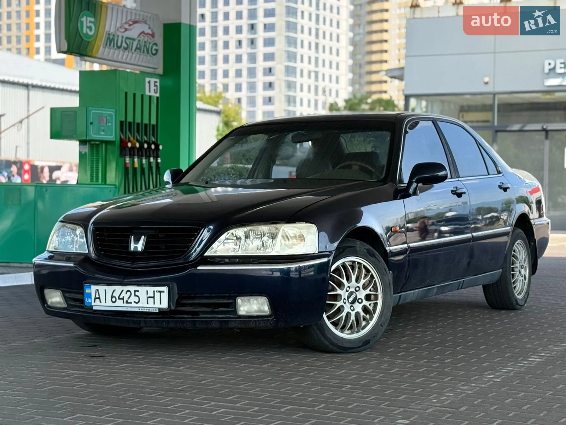Honda Legend, 2000