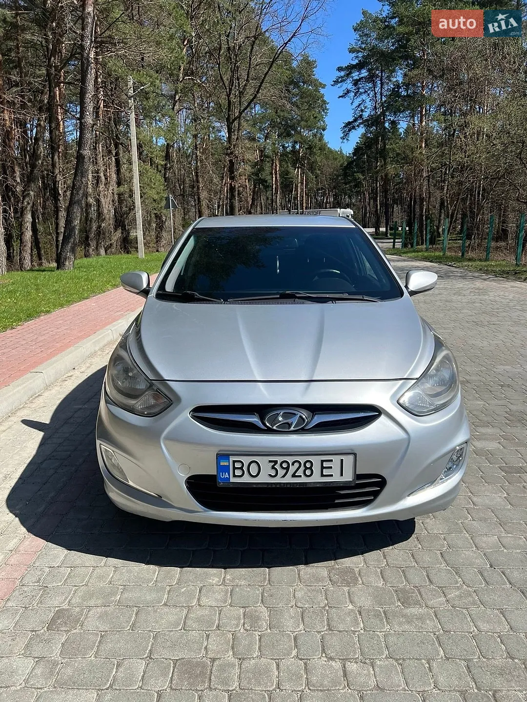 Hyundai Accent, 2012