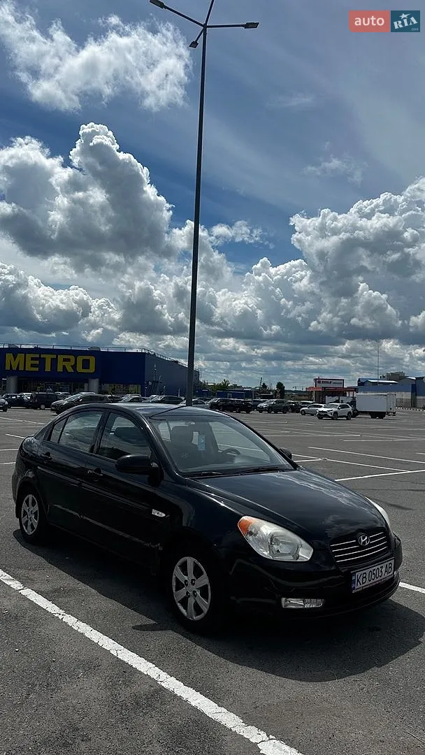 Hyundai Accent, 2008