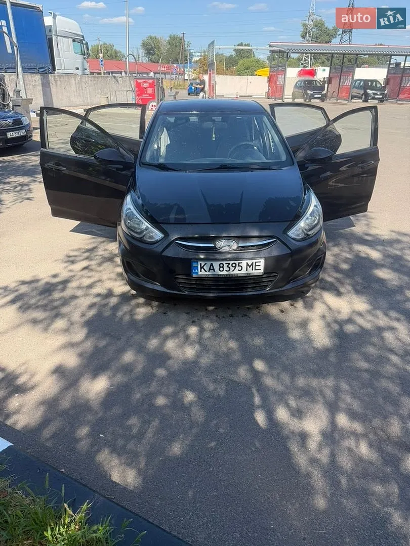Hyundai Accent, 2015