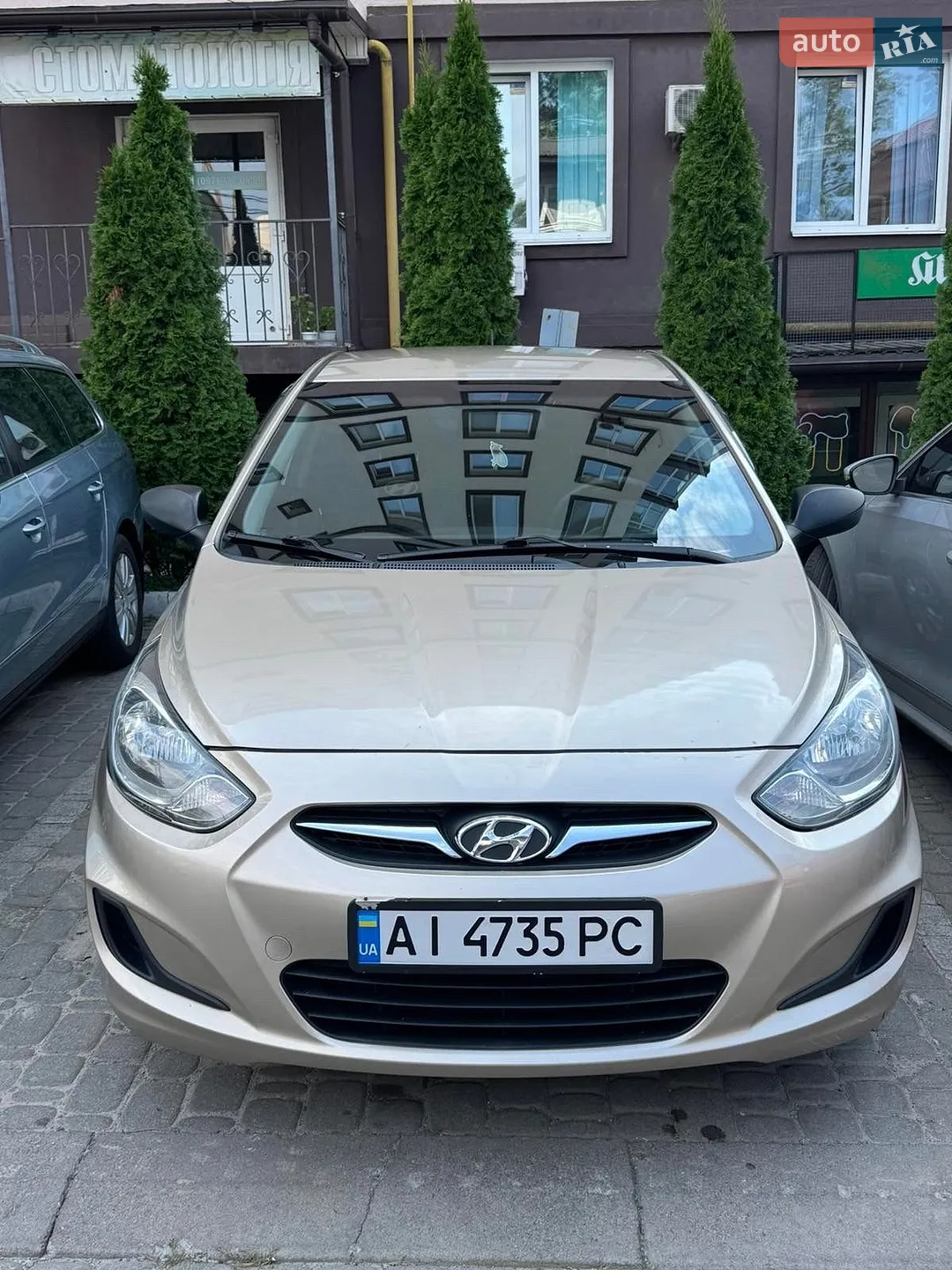 Hyundai Accent, 2011