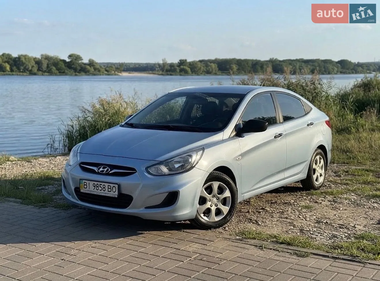 Hyundai Accent, 2012