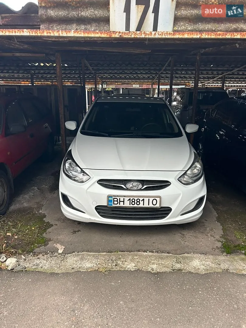 Hyundai Accent, 2014