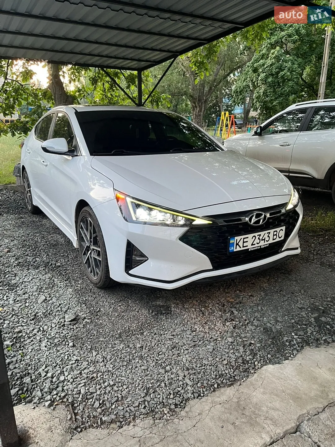 Hyundai Elantra, 2019
