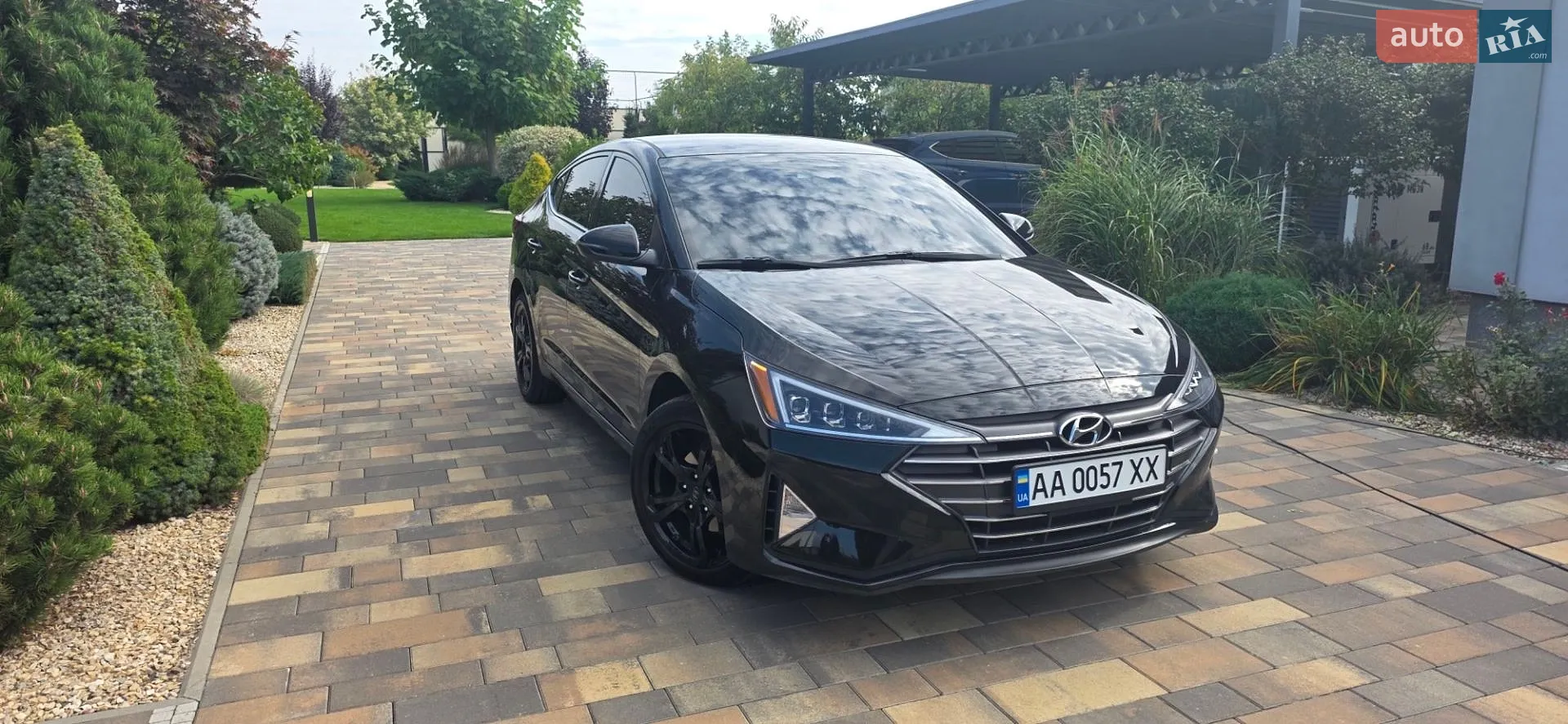 Hyundai Elantra, 2019