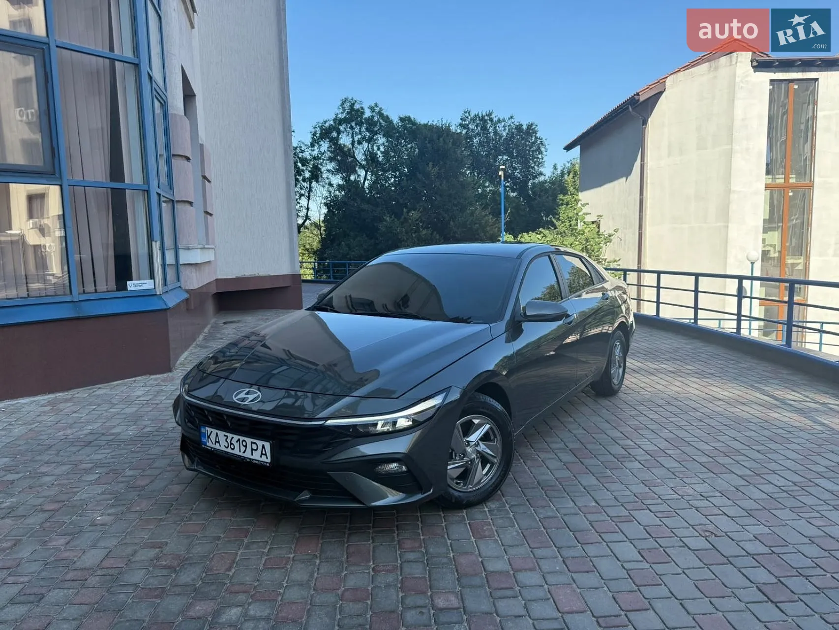 Hyundai Elantra, 2024
