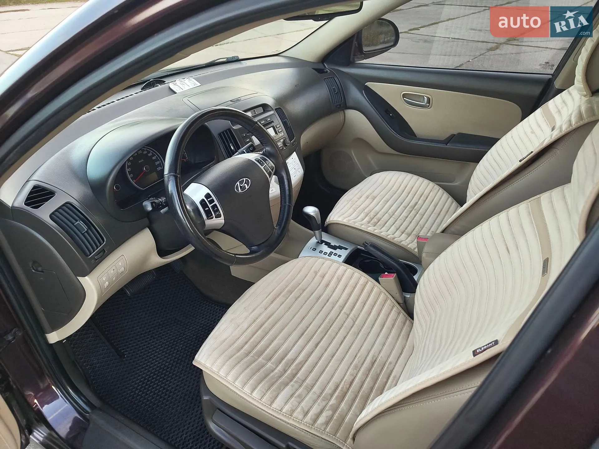Hyundai Elantra, 2008