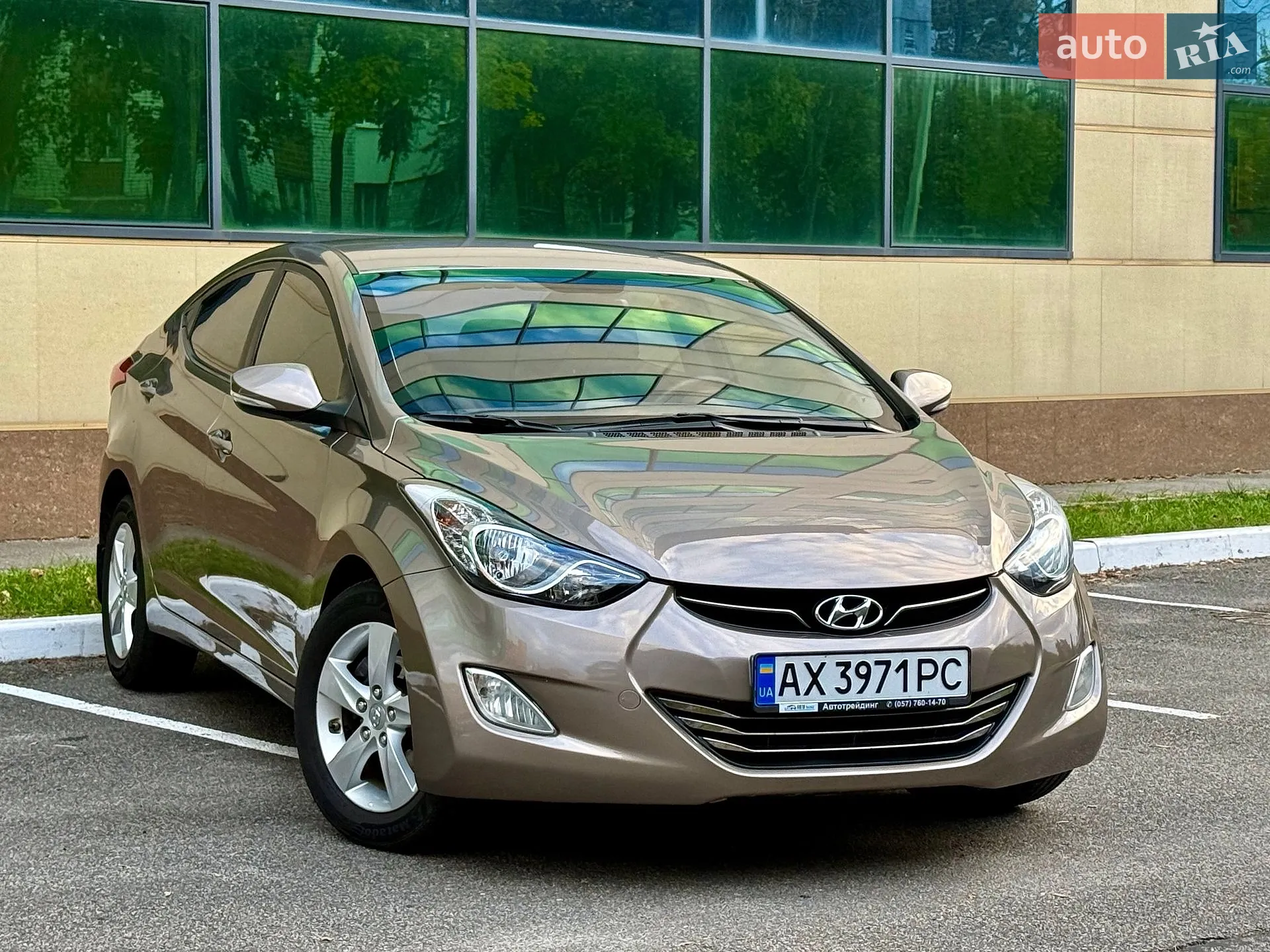 Hyundai Elantra, 2012