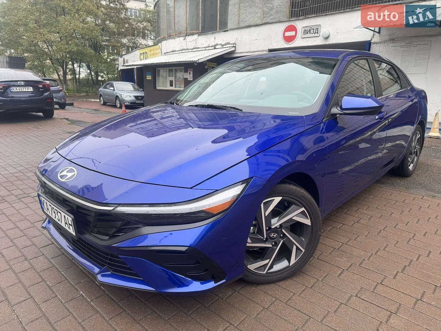 Hyundai Elantra, 2024