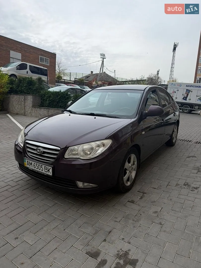 Hyundai Elantra, 2008