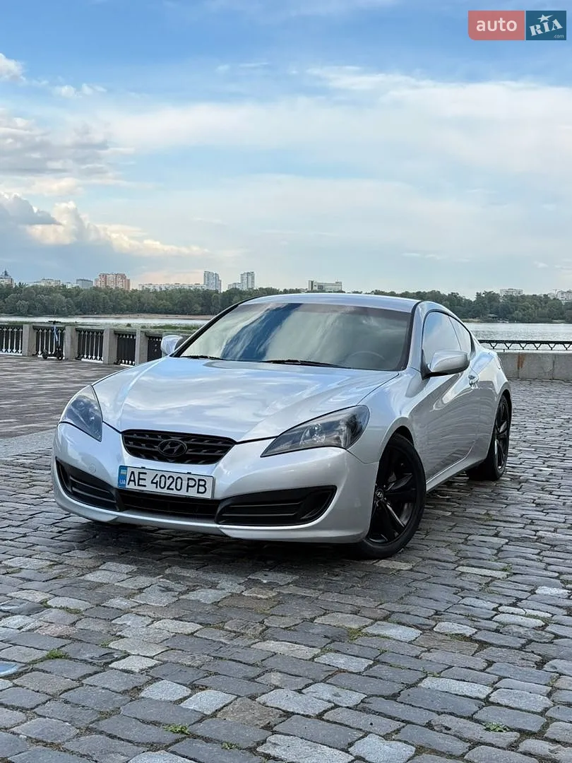 Hyundai Genesis Coupe, 2010
