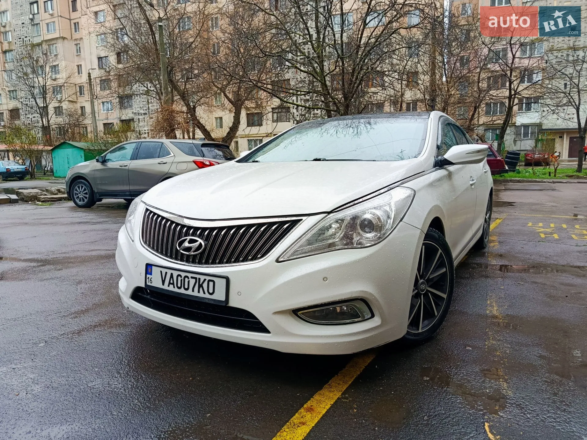 Hyundai Grandeur, 2012