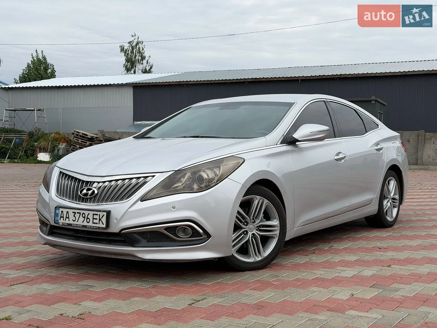 Hyundai Grandeur, 2015