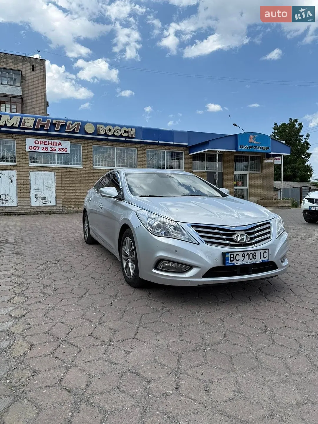 Hyundai Grandeur, 2015