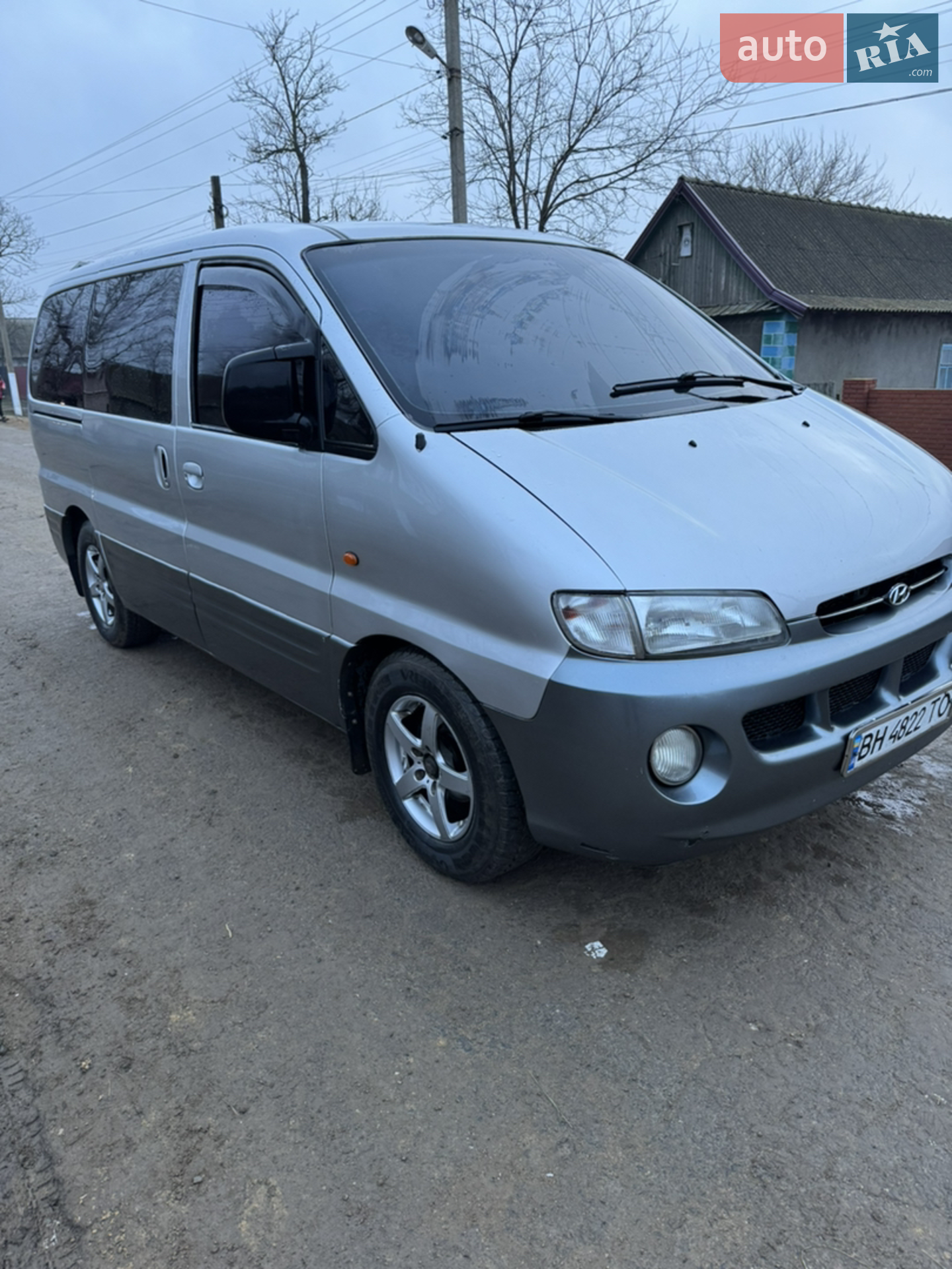 Hyundai H-1, 1999