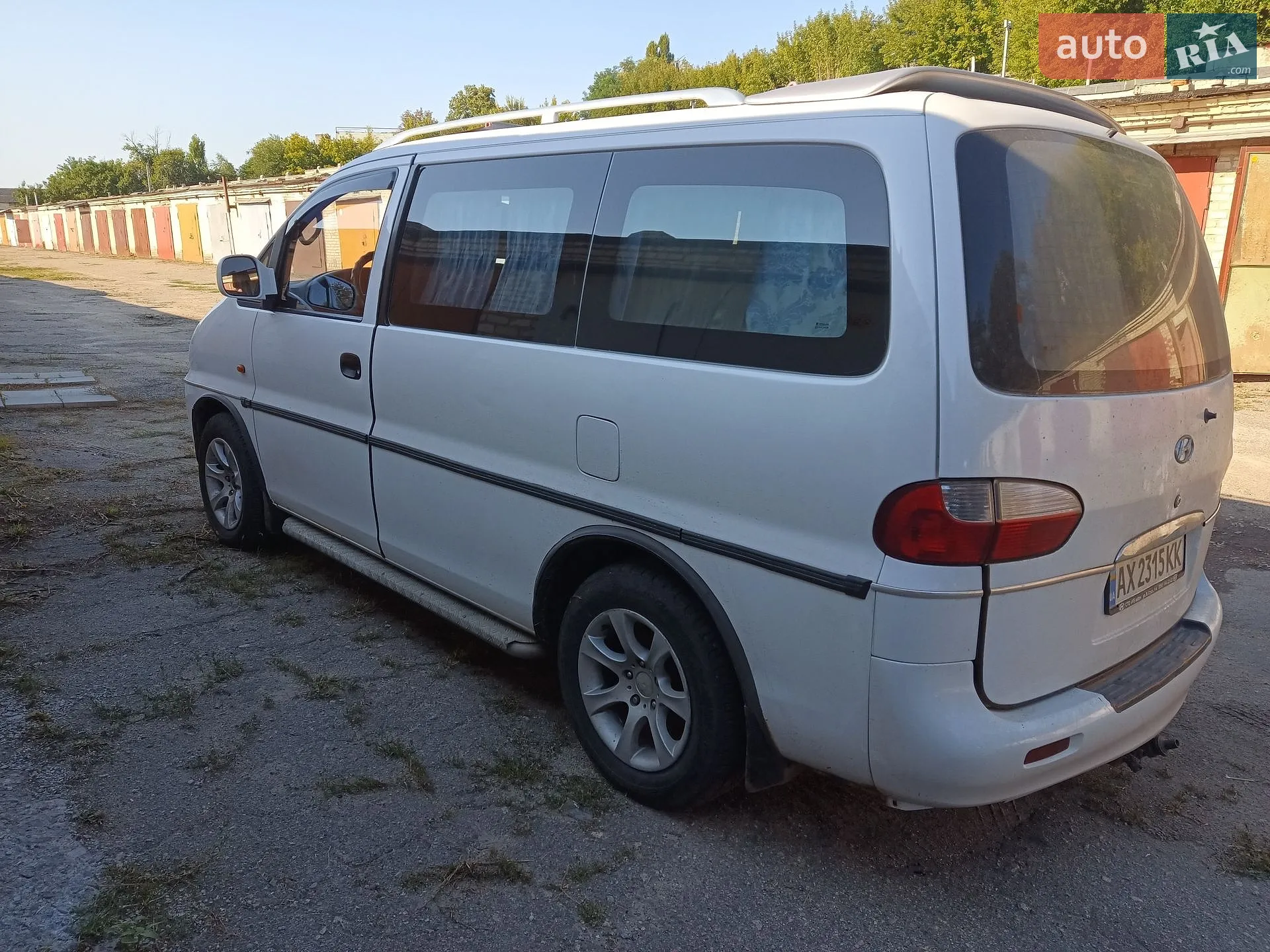 Hyundai H-1, 2002