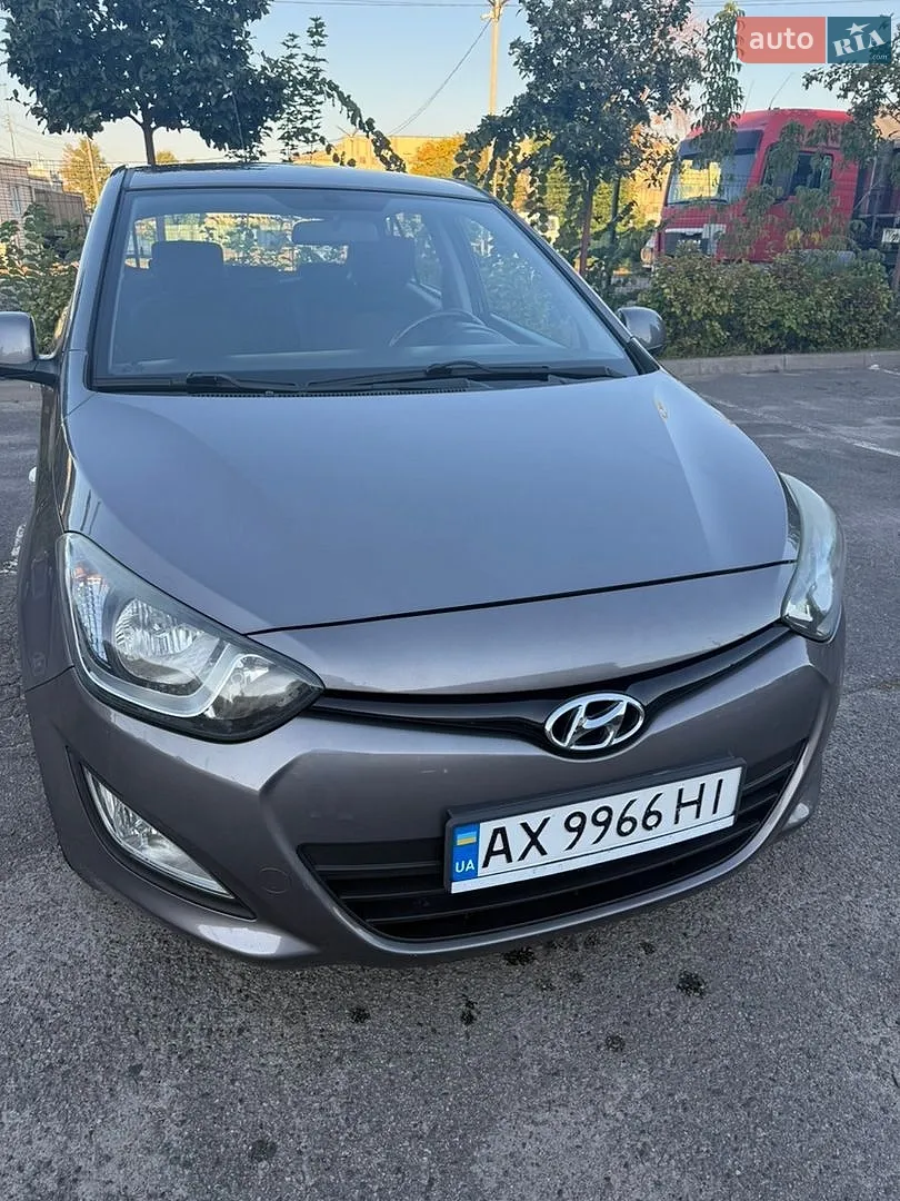 Hyundai i20, 2013