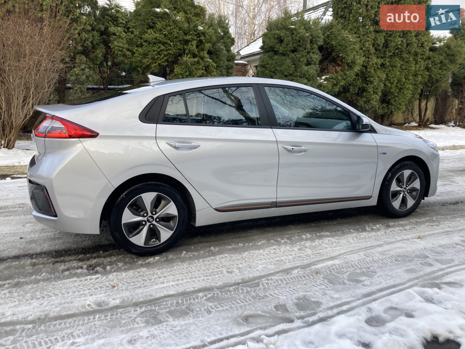 Hyundai Ioniq, 2019
