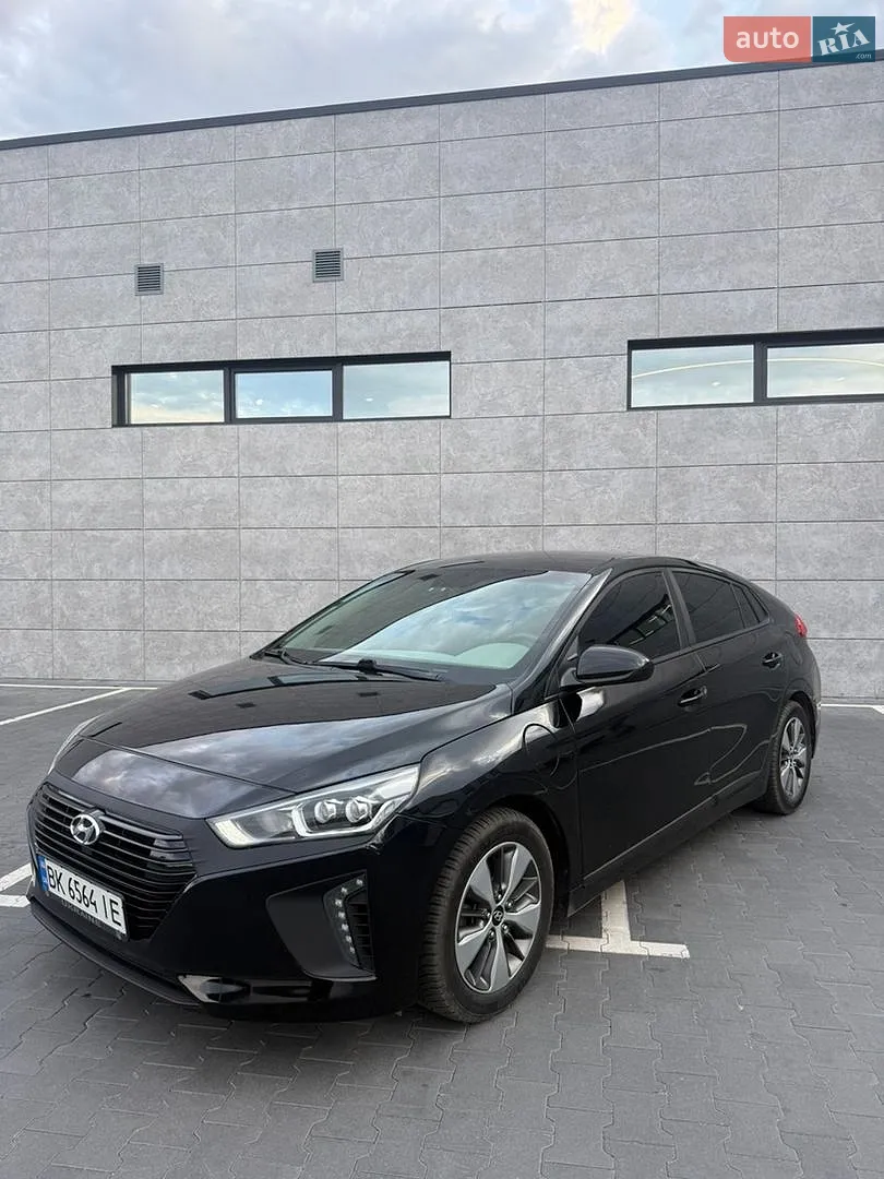 Hyundai Ioniq, 2017