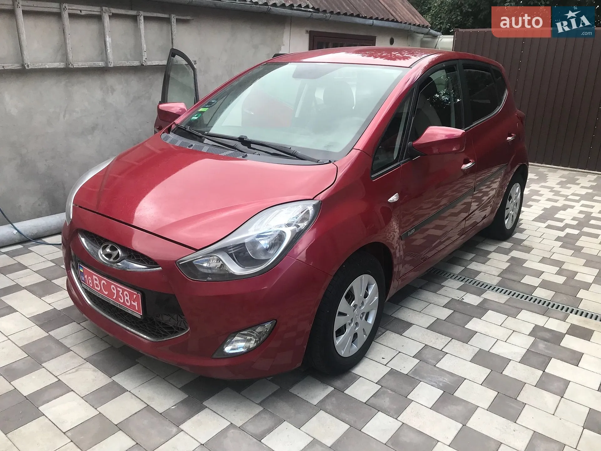 Hyundai ix20, 2011