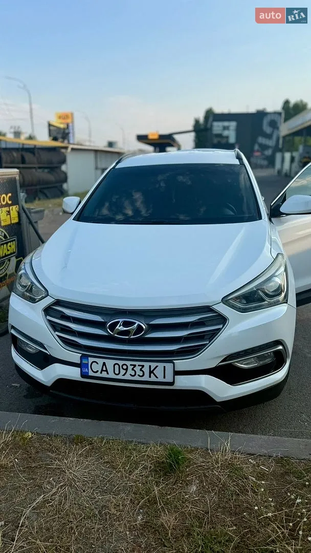 Hyundai Santa FE 2016 — 1