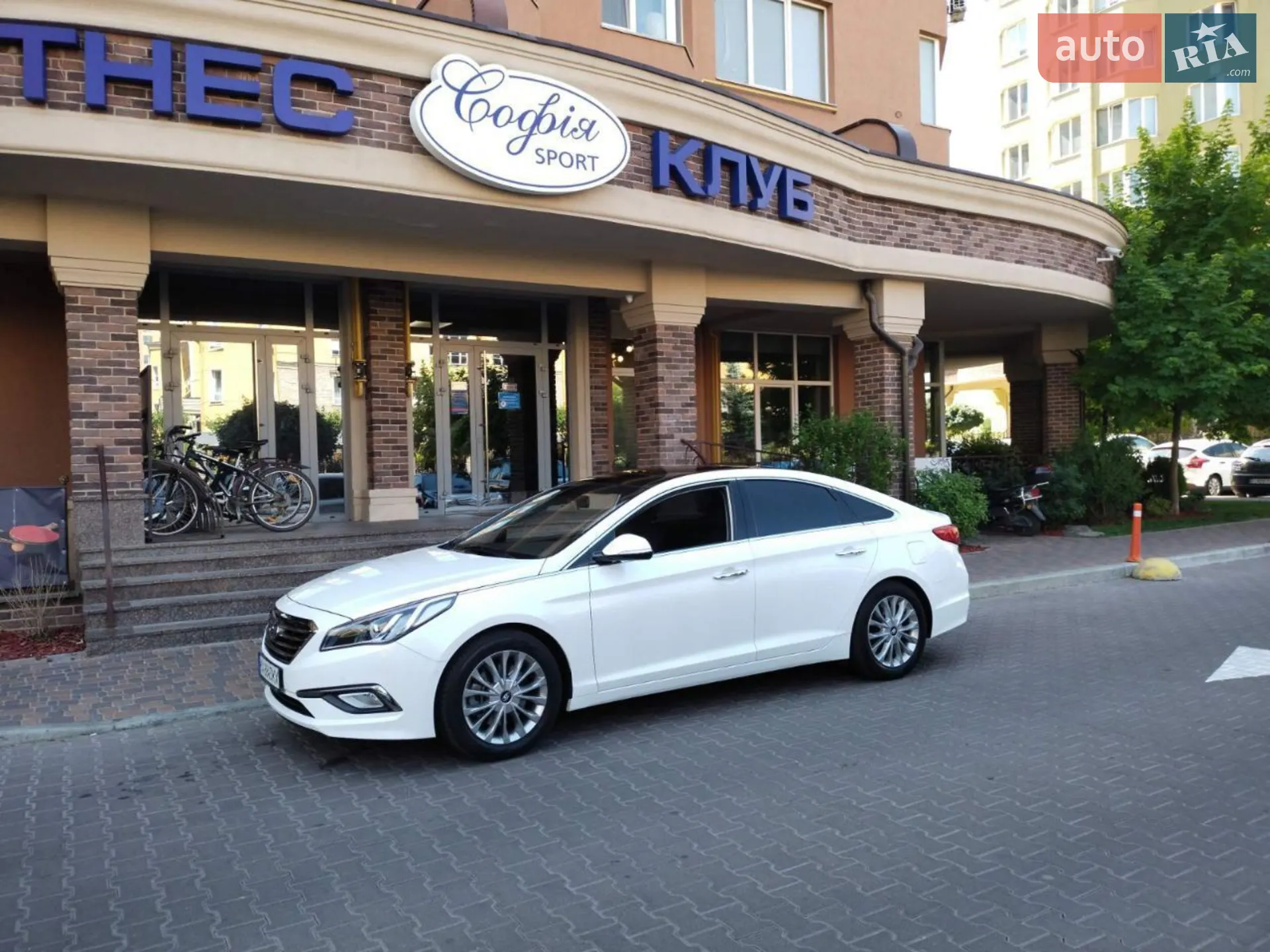Hyundai Sonata 2014 — 1