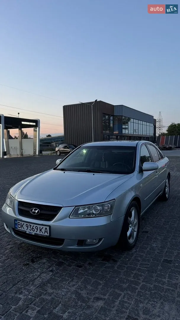 Hyundai Sonata 2006 — 1