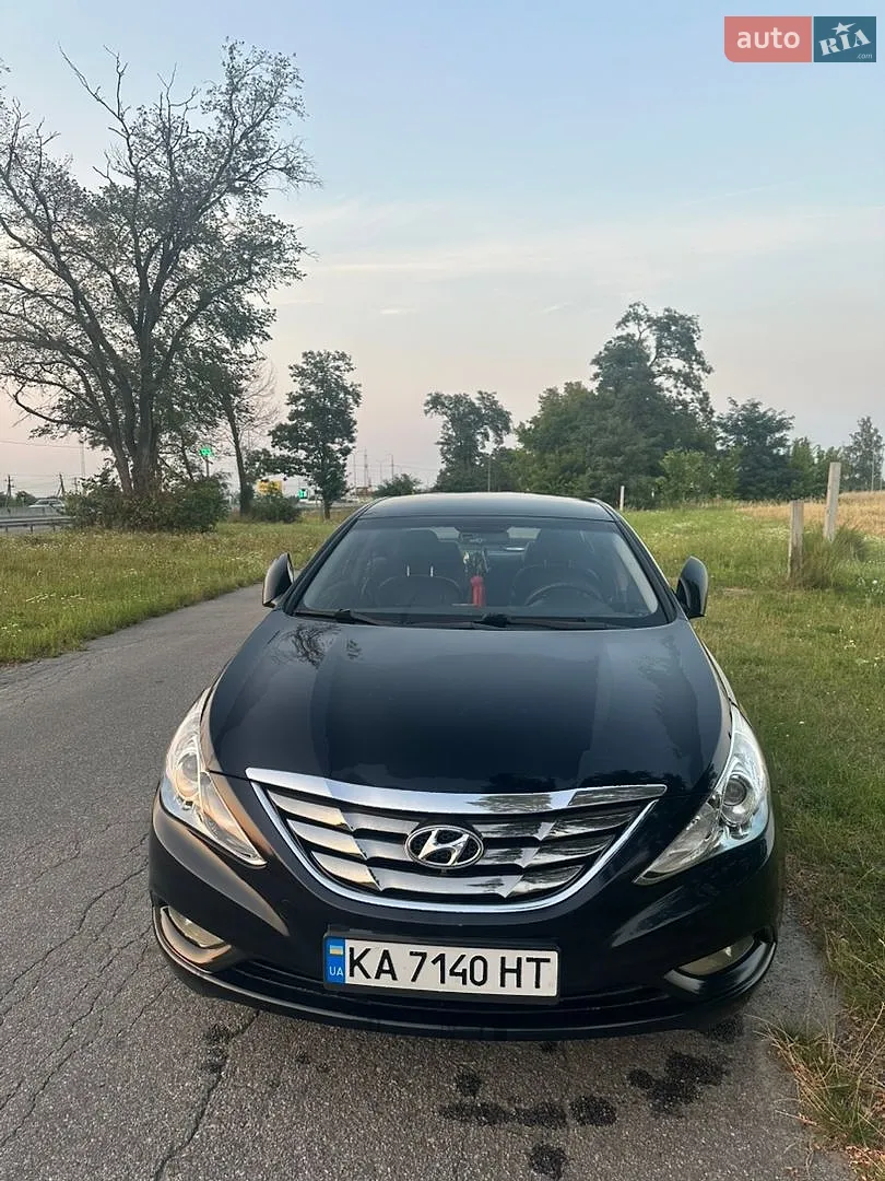 Hyundai Sonata, 2010